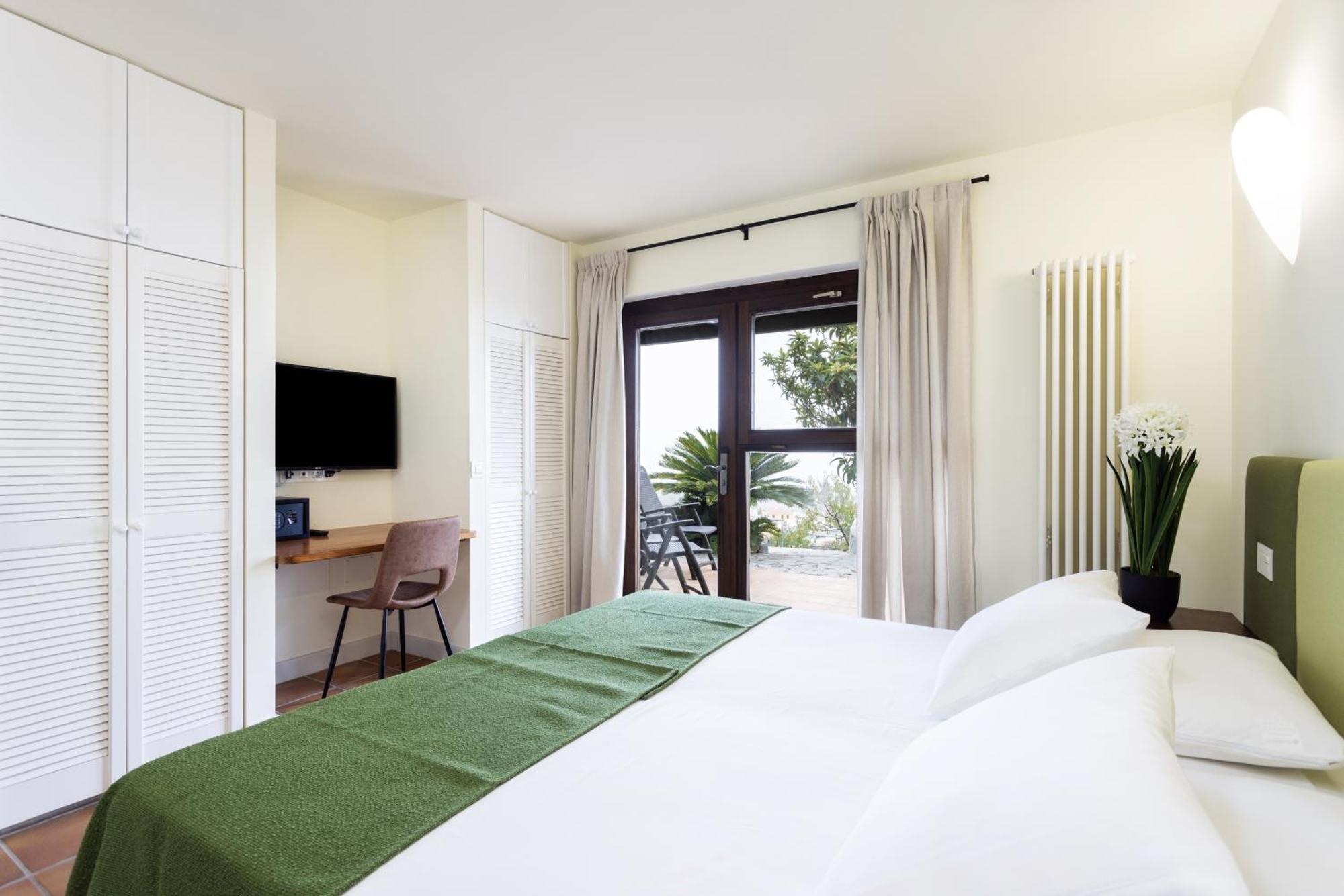 Hotel Alta Montana 3*
